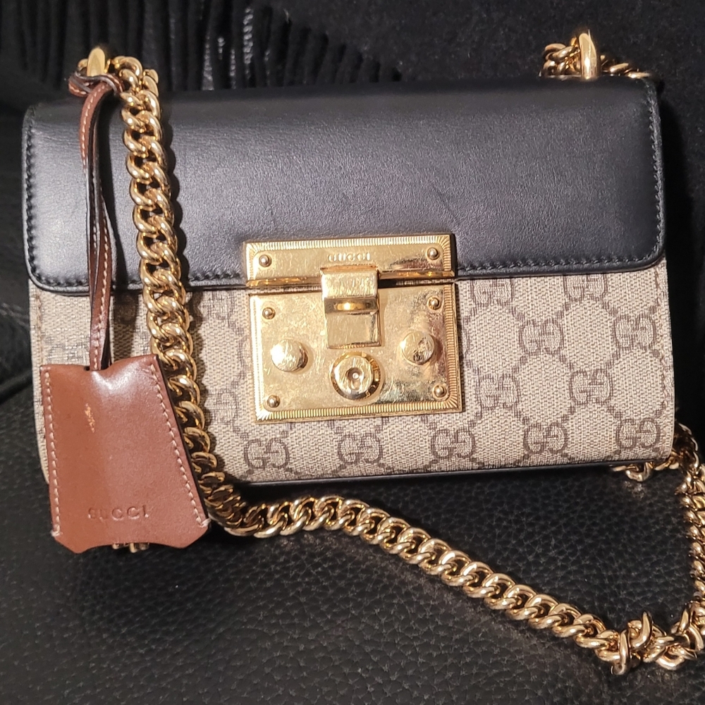 GUCCI MINI PADLOCK SHOULDER BAG